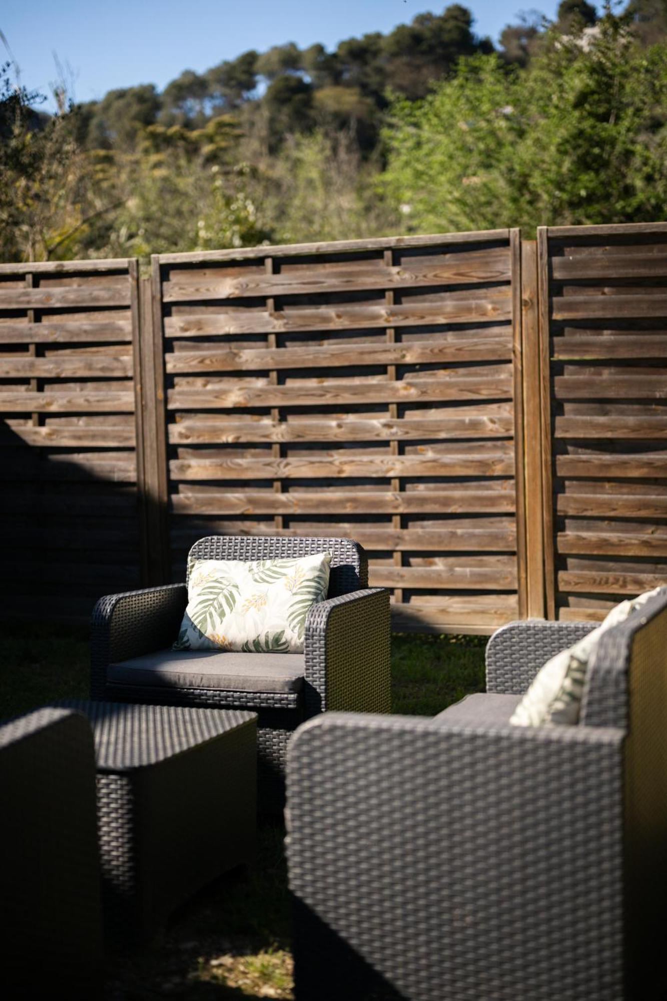 Cosy & Chill Appartements - 10 Min De La Mer - Jardin, Netflix, Terrasse, Fibre & Parking Cagnes-sur-Mer Luaran gambar
